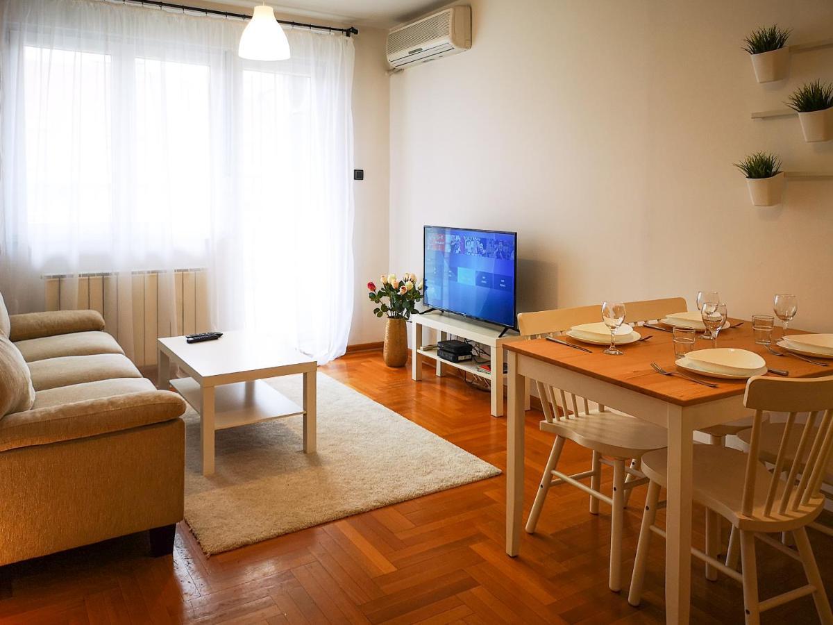 Filinhome Dusana 3-Bedroom Suite Novi Sad Exterior foto